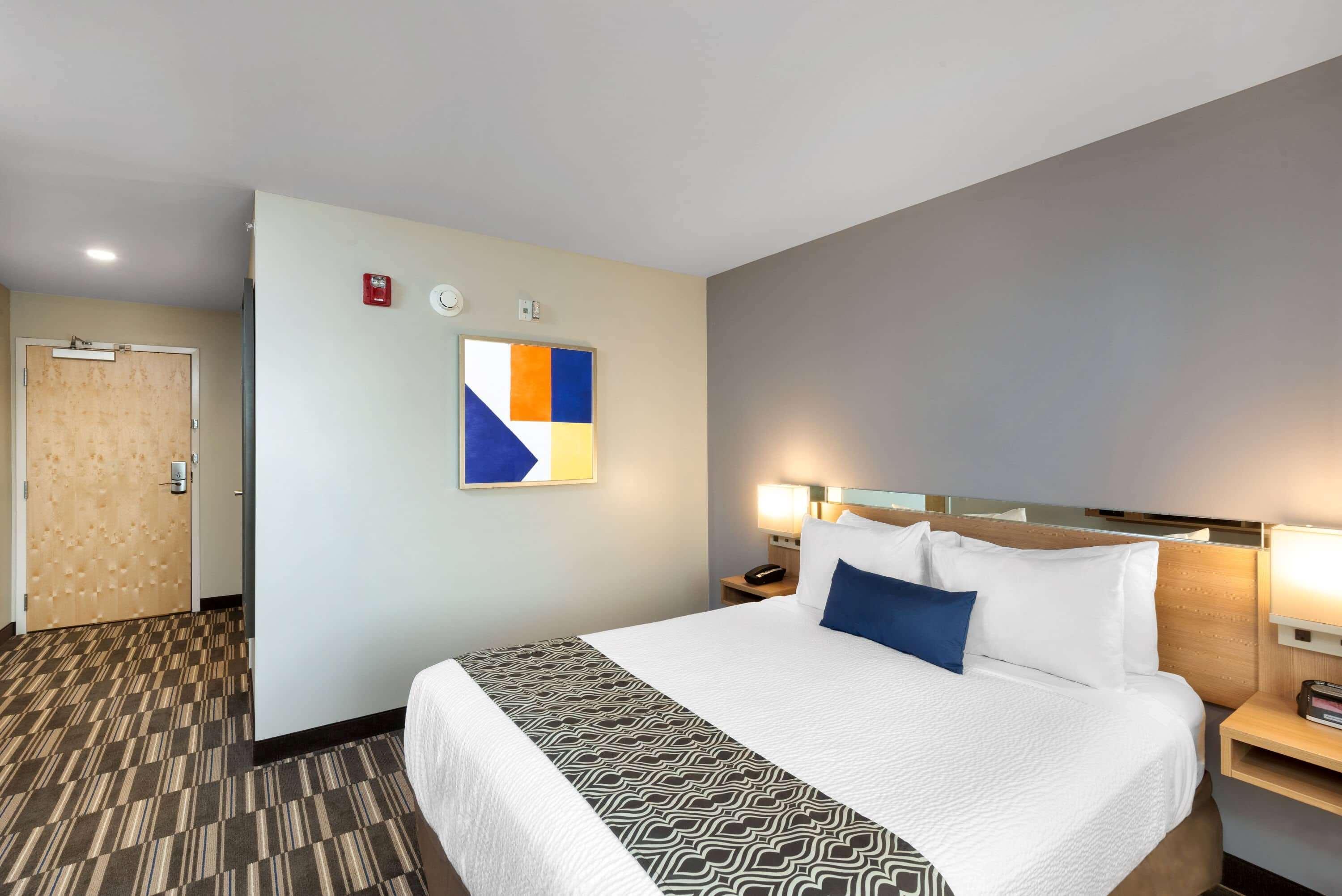 Microtel Inn & Suites By Wyndham Farmington Exteriér fotografie