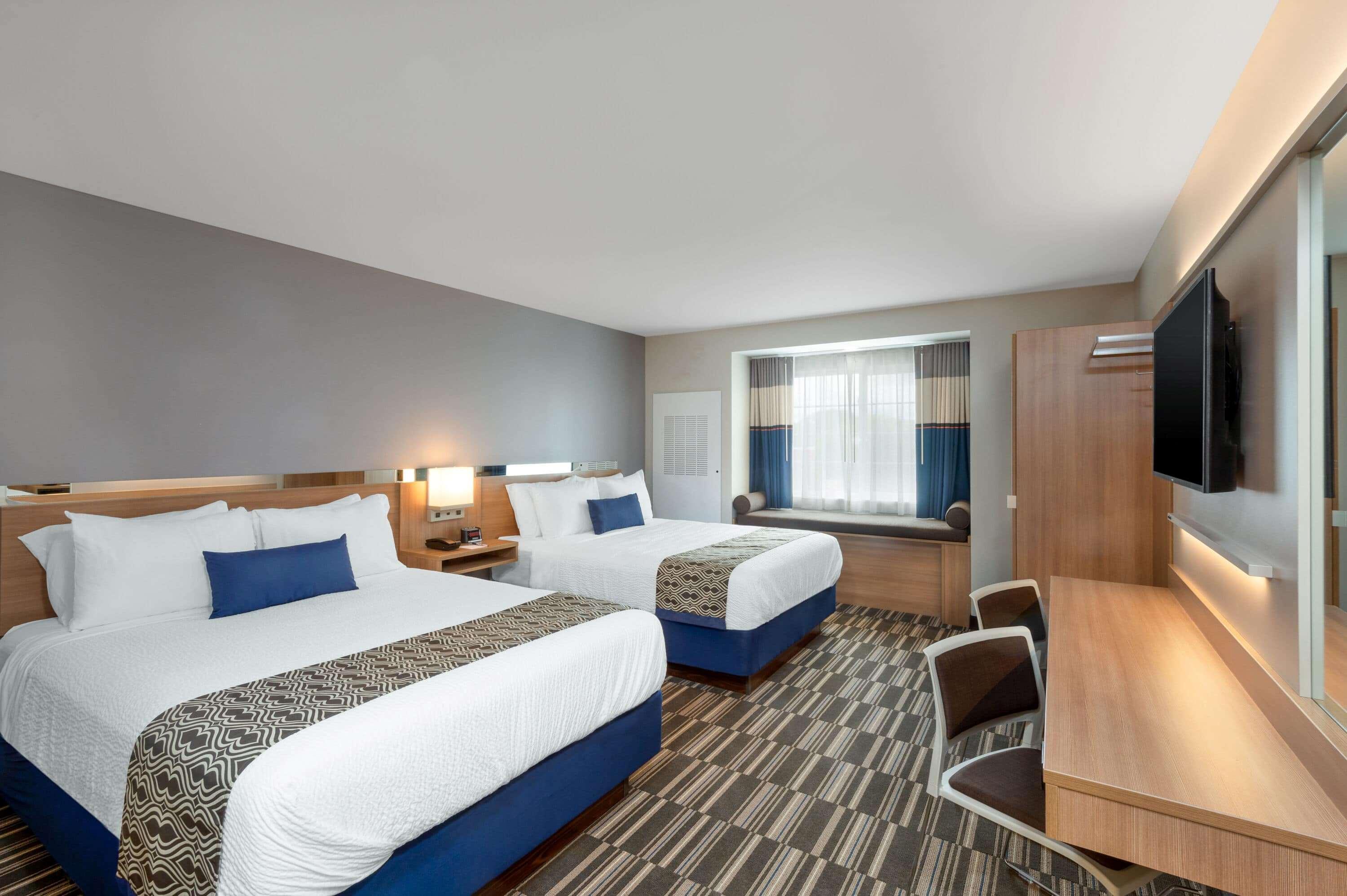 Microtel Inn & Suites By Wyndham Farmington Exteriér fotografie