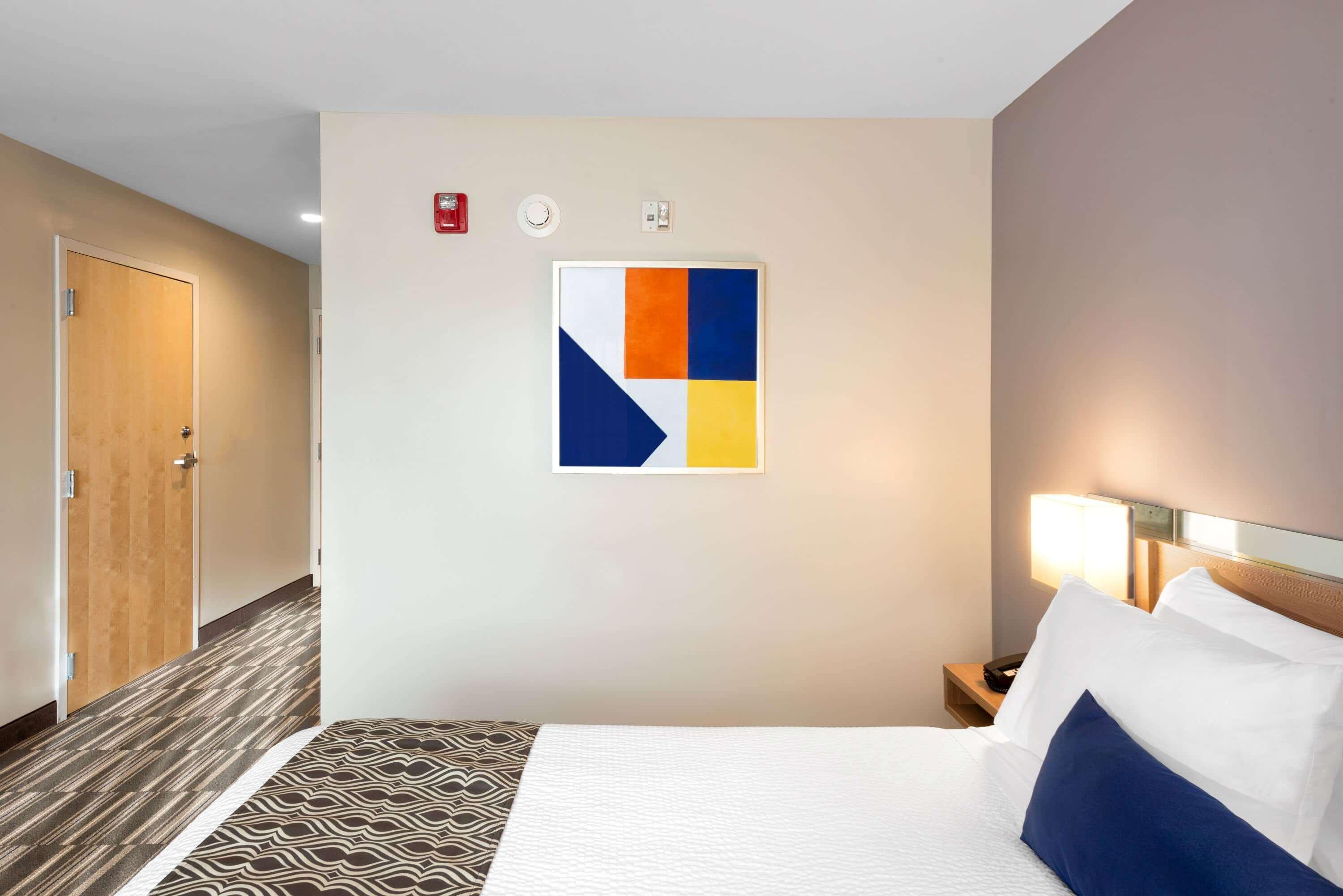 Microtel Inn & Suites By Wyndham Farmington Exteriér fotografie