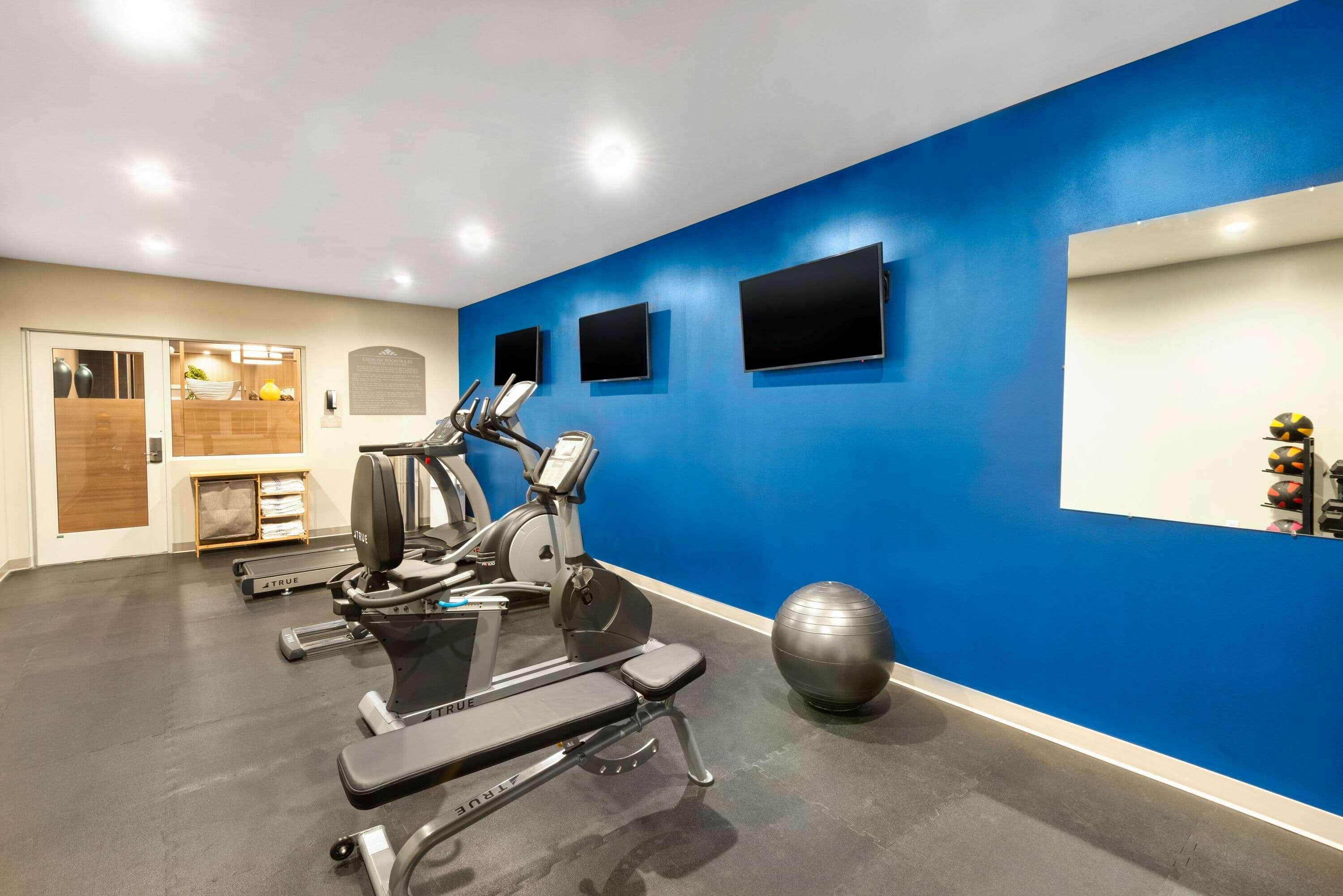 Microtel Inn & Suites By Wyndham Farmington Exteriér fotografie